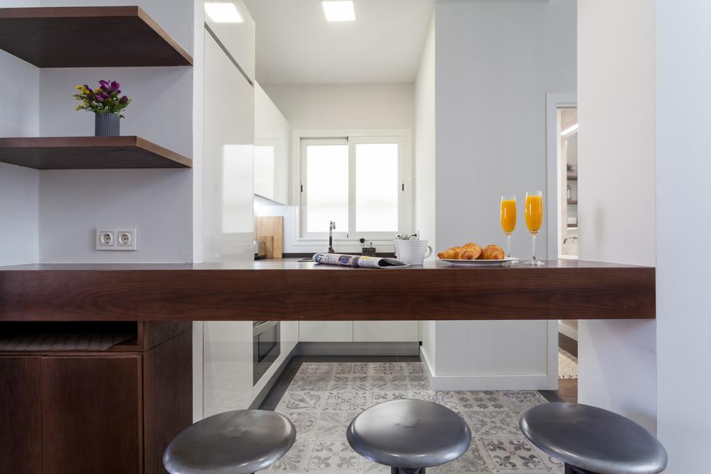 Stunning Boutique - Space Maison Apartments Sevilla Bagian luar foto