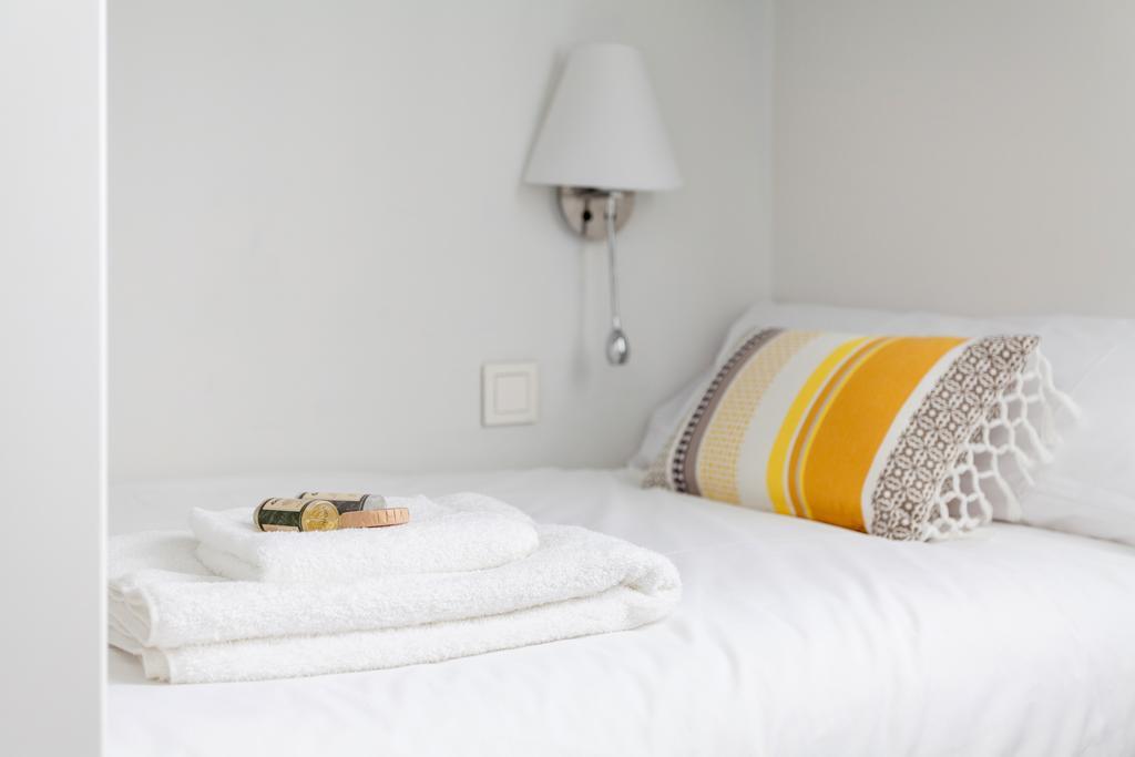 Stunning Boutique - Space Maison Apartments Sevilla Bagian luar foto