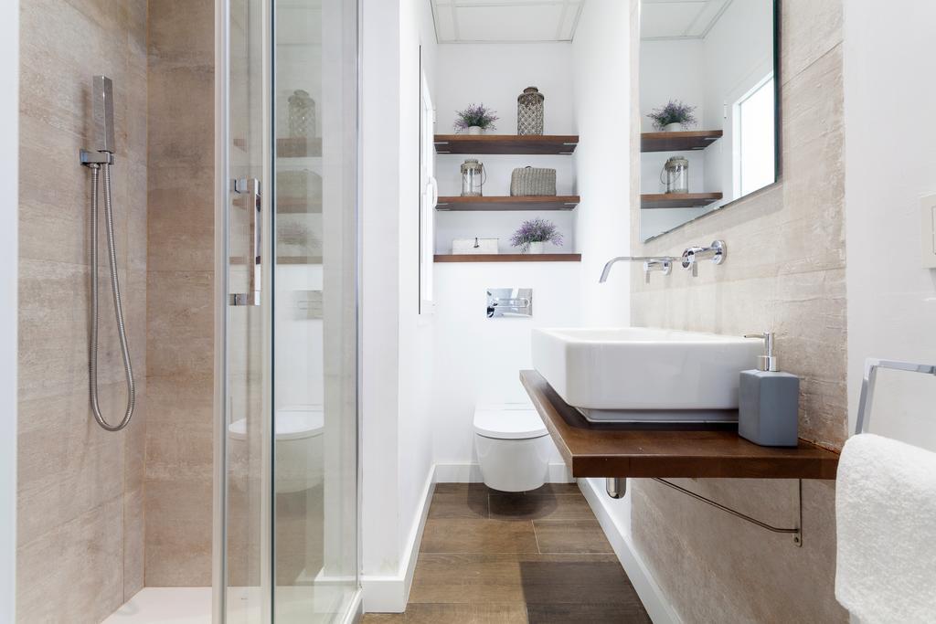 Stunning Boutique - Space Maison Apartments Sevilla Bagian luar foto